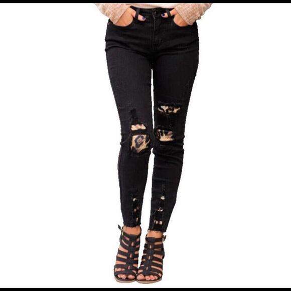 Judy Blue Black Melissa Jeans With Leopard Print - Picture 1 of 7